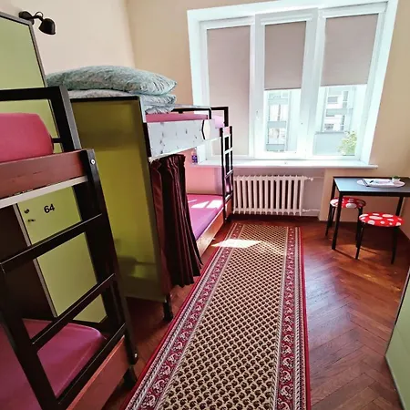 אכסניה Kefir & Bun קובנה