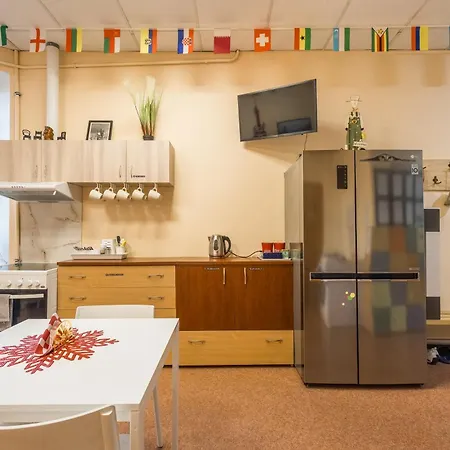 Kefir & Bun Hostel-auto Check-in Vandrarhem *