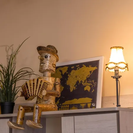 Vandrarhem Kefir & Bun Hostel-auto Check-in *