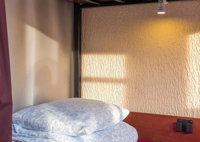 Kefir & Bun Hostel-auto Check-in Kaunas